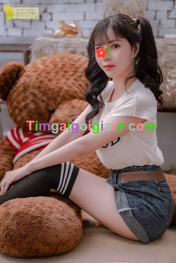 Gái gọi giá rẻ huyện Bạch Long Vĩ hàng mới dễ thương mặt xinh quyến rũ hình 2