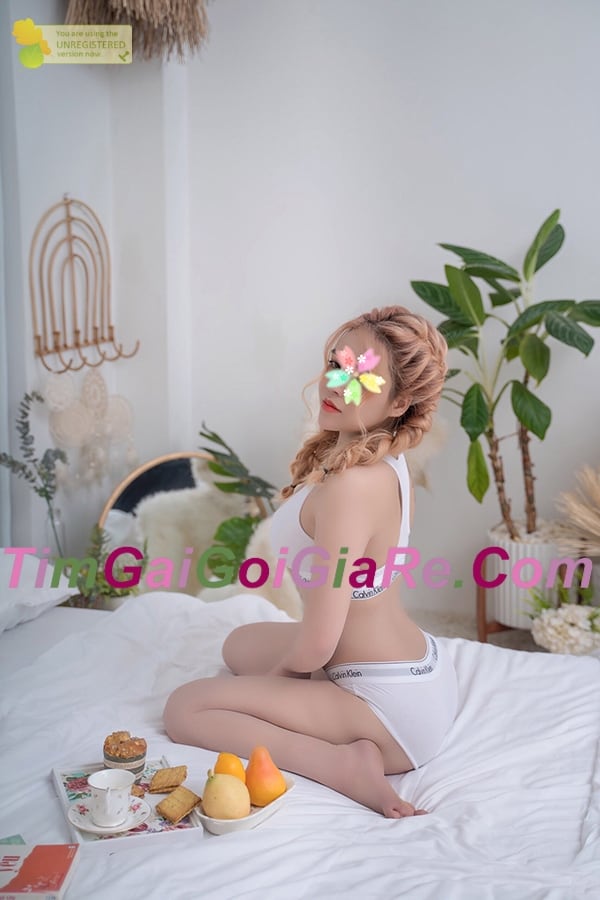 Gái gọi giá rẻ huyện Hớn Quản mặt dễ thương ngây thơ chiều chuộng hình 7 Gái gọi giá rẻ huyện Hớn Quản mặt dễ thương ngây thơ chiều chuộng hình 6