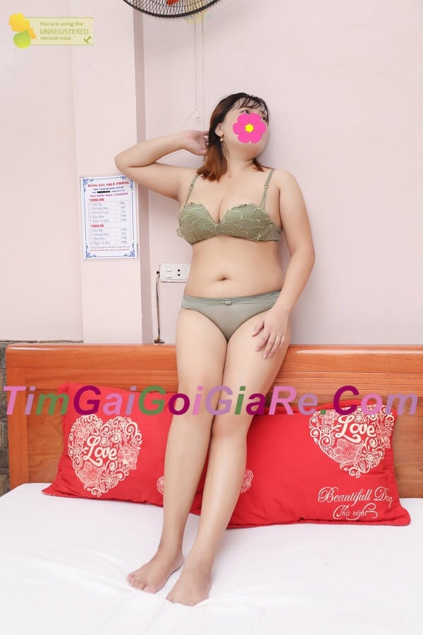 Gái gọi giá rẻ huyện Xuân Lộc đẹp cuốn hút sang trọng hình 6